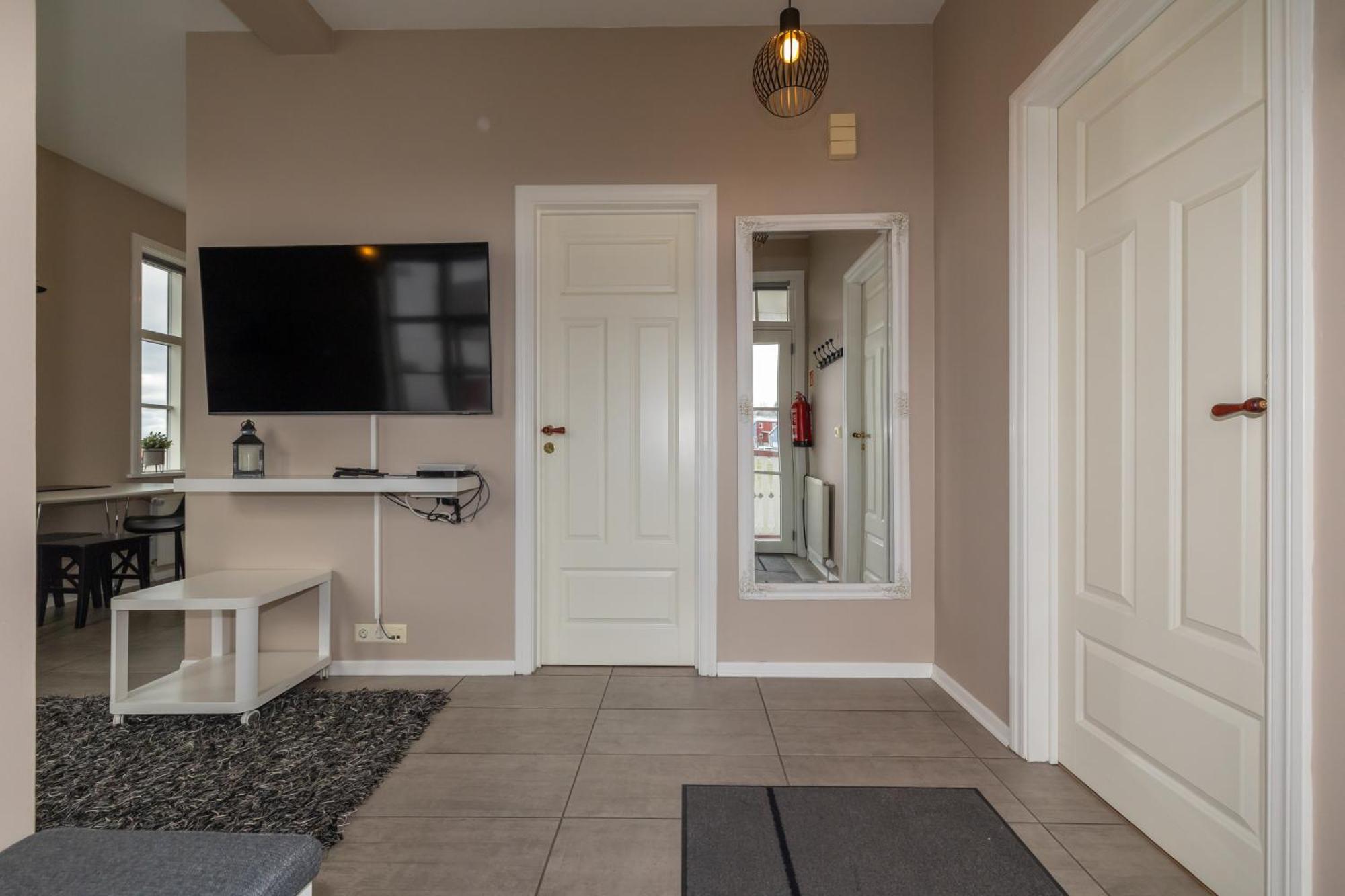 Appartement Bjarnabuth à Húsavík Extérieur photo